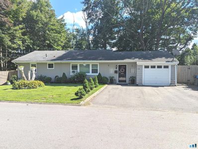 38 Pine Street