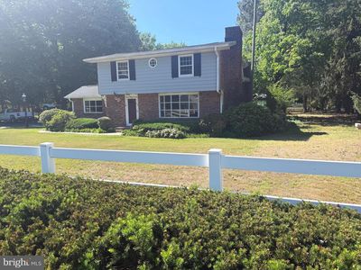 24656 Betts Pond Rd