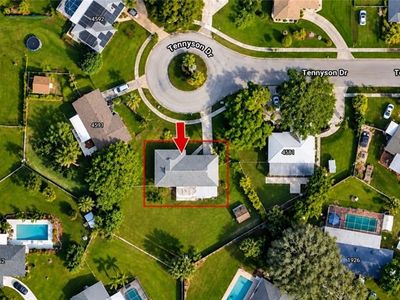 4587 Tennyson DR