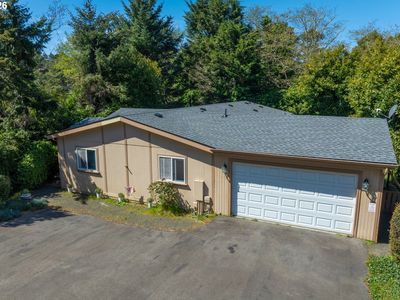 1600 Rhododendron Dr Space 6