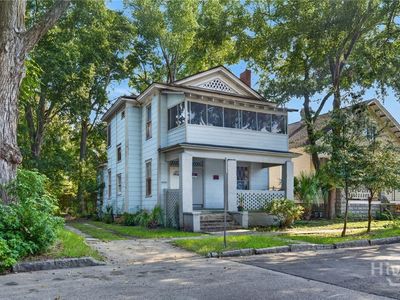 1120 E 33rd Street
