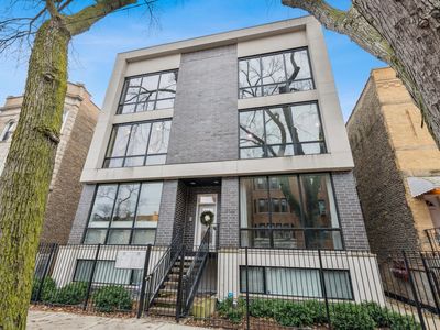 2733 W Hirsch St #2E