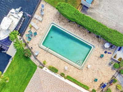 1345 SE 40th Ter APT 1A