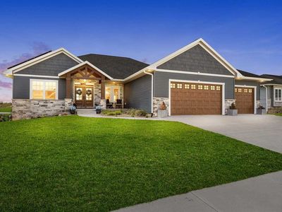 Property at 1601 Heartland St, Fairfax, IA
