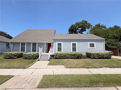 21 San Carlos Ave