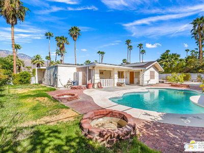 532 N Orchid Tree Ln