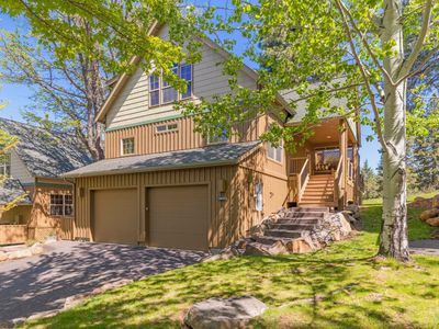 4645 Harrier Dr