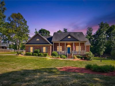 5567 Friendship Glen Dr