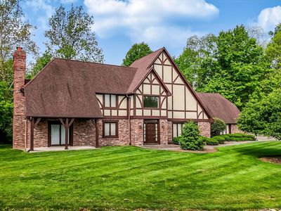 7922 Mill Pond Ln