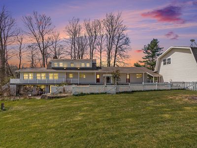 11869 Range Line Rd