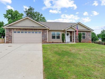 881 Cothran Rd