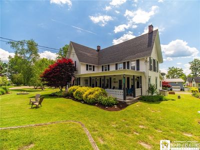 5449 Emerald Ave