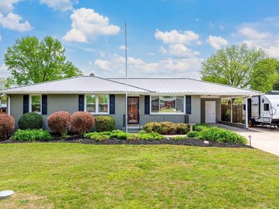 114 Cherrylane Dr