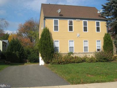 37 W Lakeview Ave