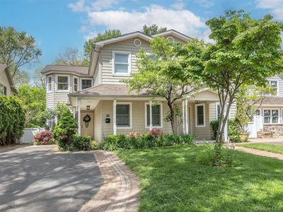21 Marwood Road N