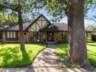 3600 Lake Pontchartrain Dr