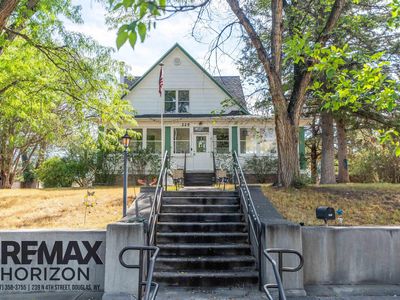 Property at 225 N 6th St, Douglas, WY