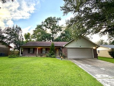 2507 Belair Dr