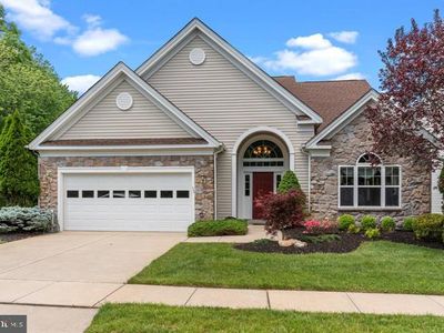 53 Lowell Dr