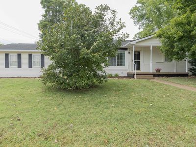 923 Forest Glen Dr