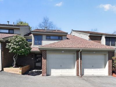 94 Cottonwood Dr