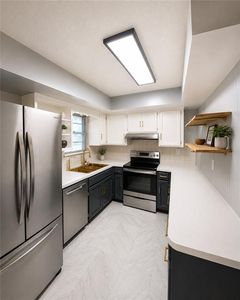 6617 NE 49th Ter