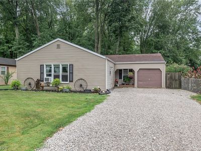 4433 Howard Dr