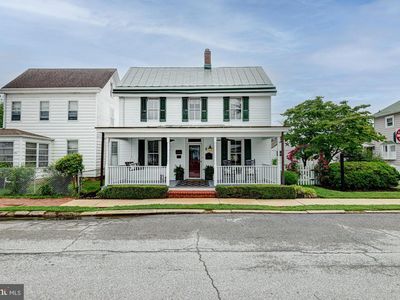8 Crawford St