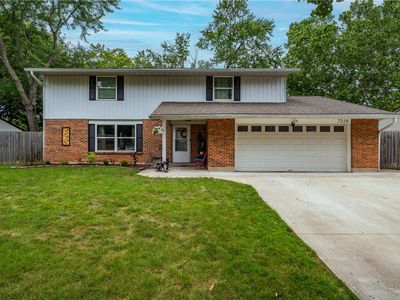 Property at 7519 Rustic Woods Dr, Huber Heights, OH