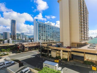 780 Amana St APT 405