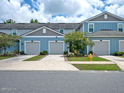 883 CAPITOL Parkway