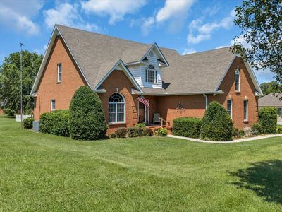 92 Freeman Ct
