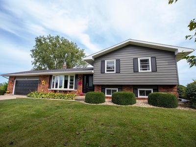 12406 Cedar Rd