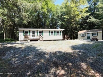 759 N Main Rd #V8-j