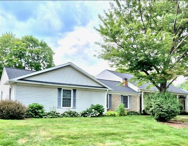 Property at 3651 Bellaire Dr, Erie, PA