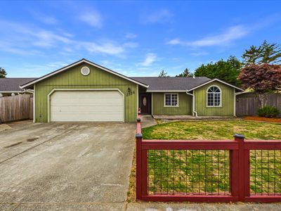 2350 Thiel Ave