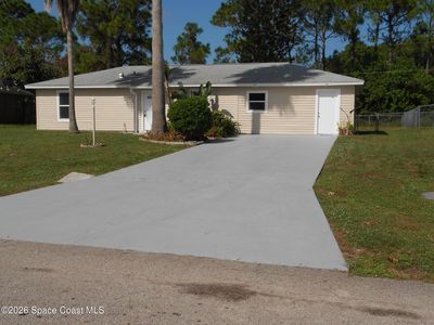 308 Vin Rose Cir SE
