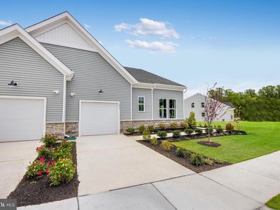 24 Ariel Ln