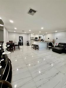 518 NW 47th Ct