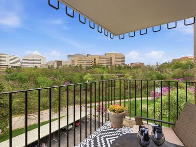1050 Wall St APT 5A