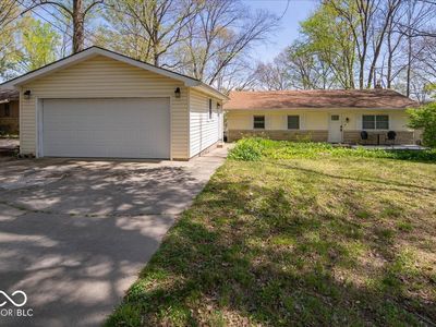 7897 N Lasalle Rd