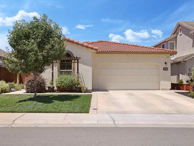 719 Thistle Dr