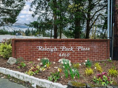 4460 SW Scholls Ferry Rd APT 6A