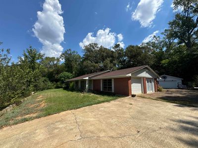 631 Del Monte Place Rd