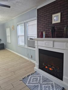 35 Phillips St