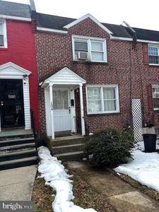 104 Rhodes Ave