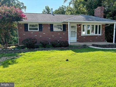 541 Crestpark Dr
