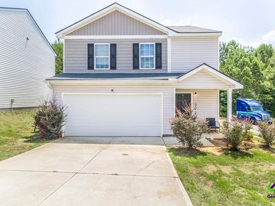221 Hawthorn Trl