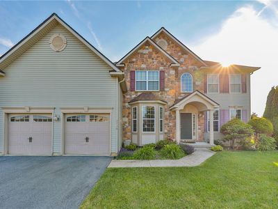 1196 Glassywing Pl
