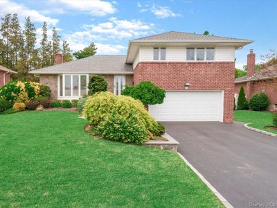 16 Hillvale Road
